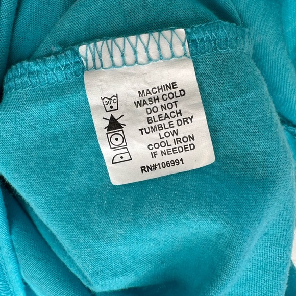 Loyal Army tshirt breakdancing hot dogs Who Let dogs out 00’s retro USA raygun - Picture 6 of 7